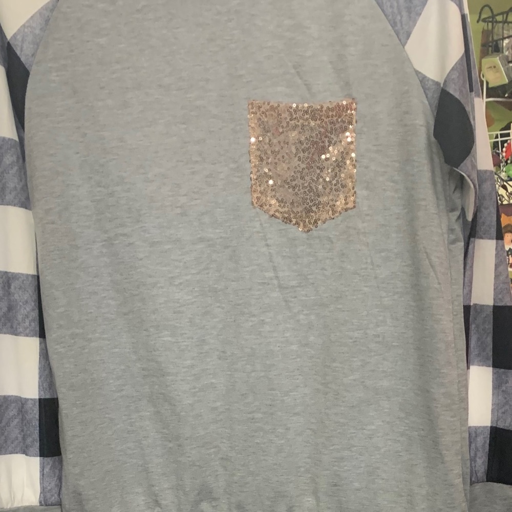 Long sleeve shirt